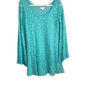 Umgee Turquoise Lace Blouse Size Medium
